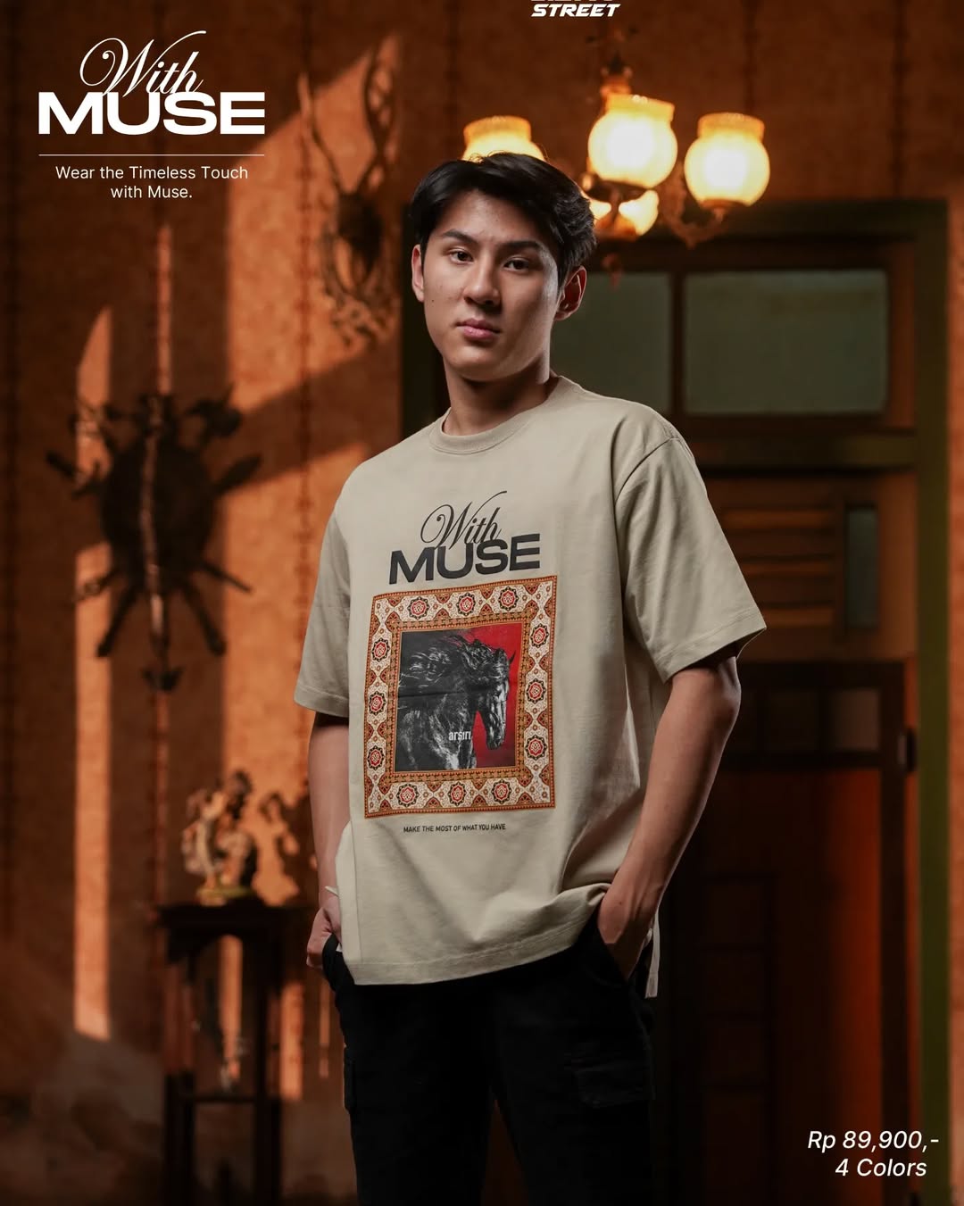 T Shirt Boxy With Muse Ivory