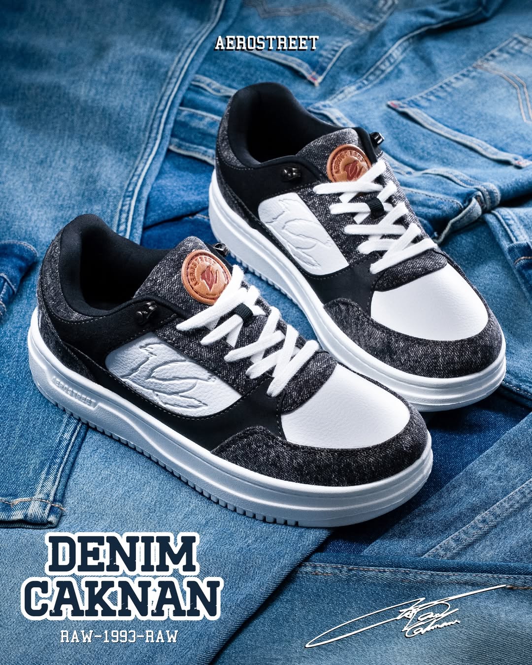 Denim Caknan Putih Hitam